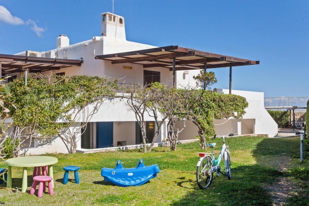 Casalmare Apartments One Step From The Sea Mola di Bari Exterior photo